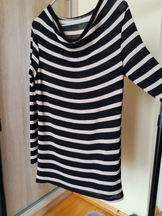 Bluzka w pasy ze złotą nitką