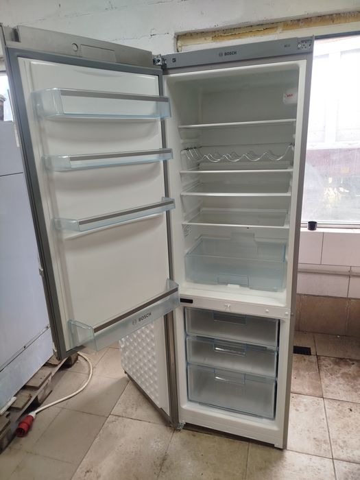 Холодильник Bosch 180см.