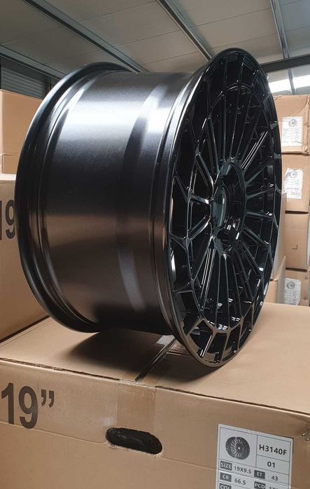 JNCN442/443-Jantes 19 Réplicas Rotiform