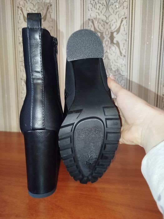 Женские демисезонные сапоги