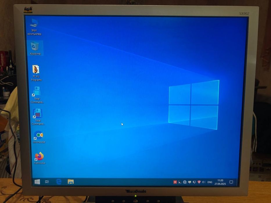 Компьютер Intel комплектом.