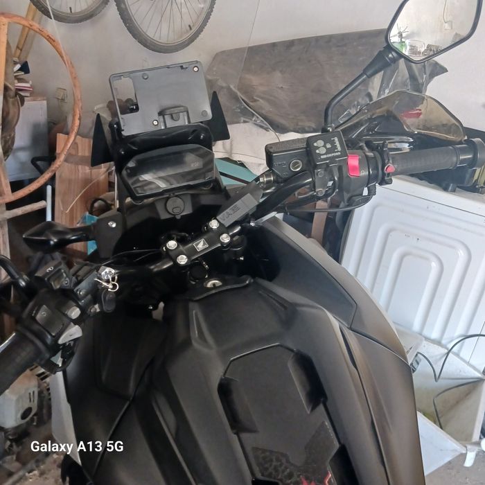 Honda 750 ncx imaculada