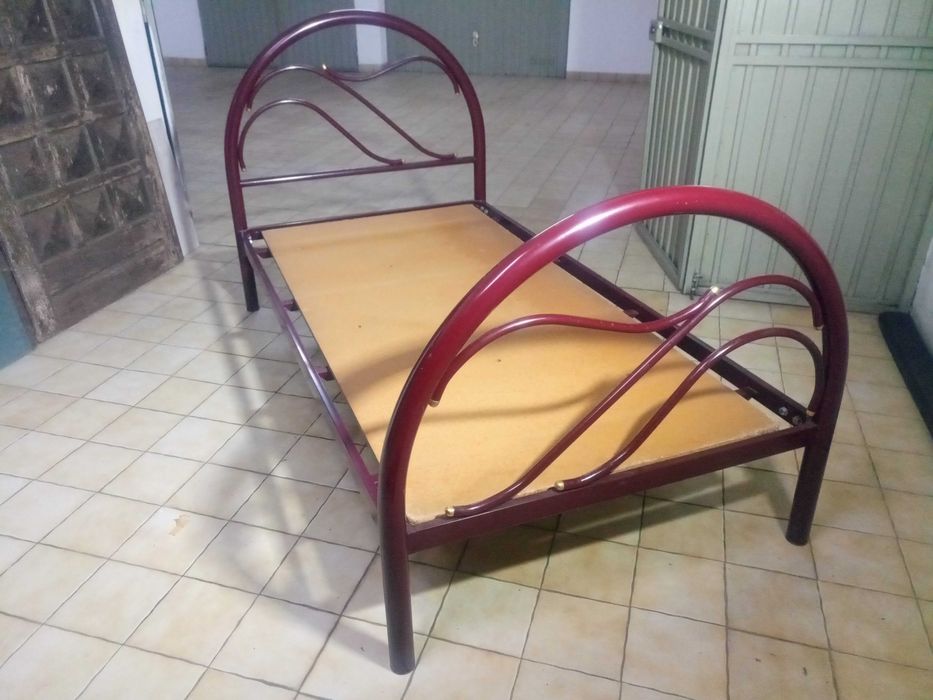 Cama de solteiro