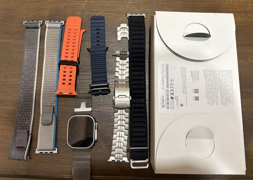 Apple Watch Ultra 2 49mm Titanium Blue Ocean Band