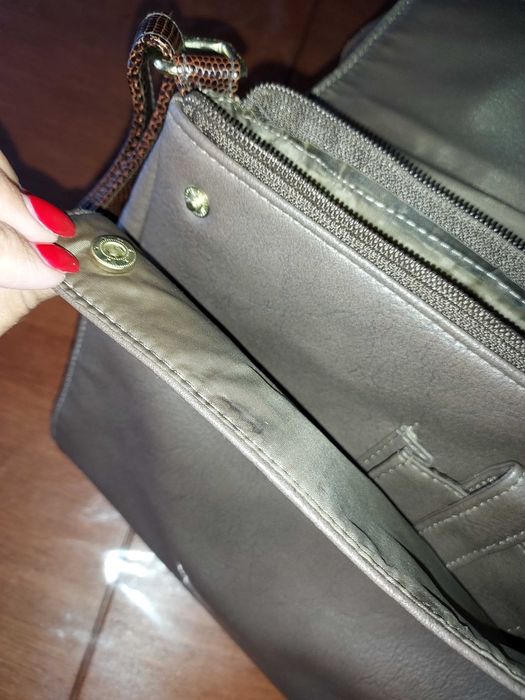 Mala de senhora como nova