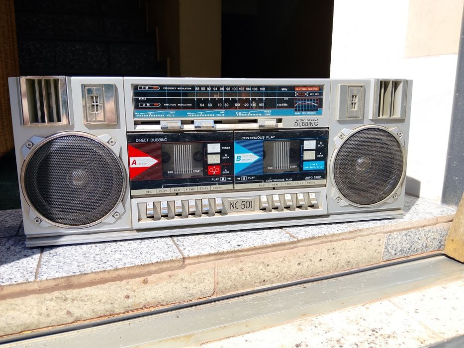 Radio retro styl lata 80te, 90te vintage sprawne na kasety model NC-501