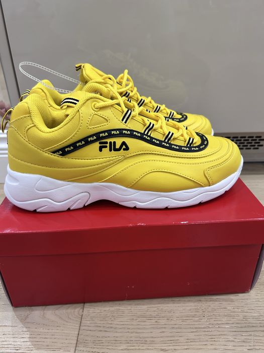 Buty sneakers FILA żòłte skorzane NOWE skorzane rozmiar EU 43