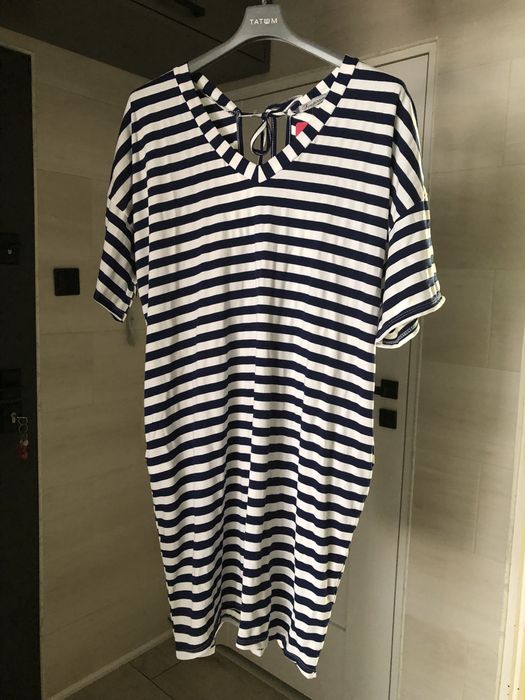 Sukienka letnia z kieszeniami oversize