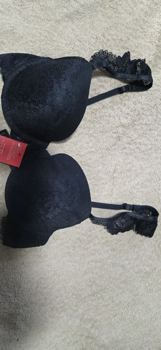 Бюстгальтер з мереживом