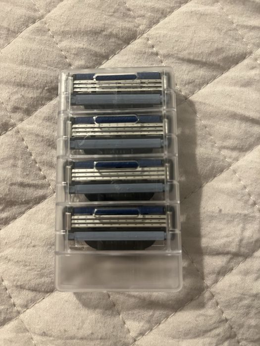 Змінні касети для гоління Gillette Mach3
