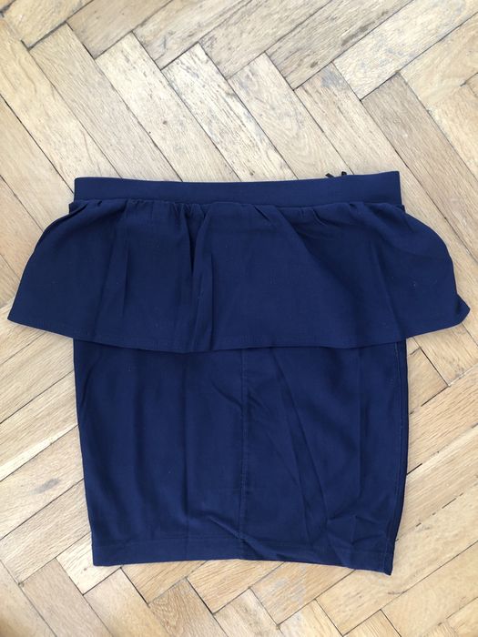 Nowa, granatowa spódniczka z baskinką S
