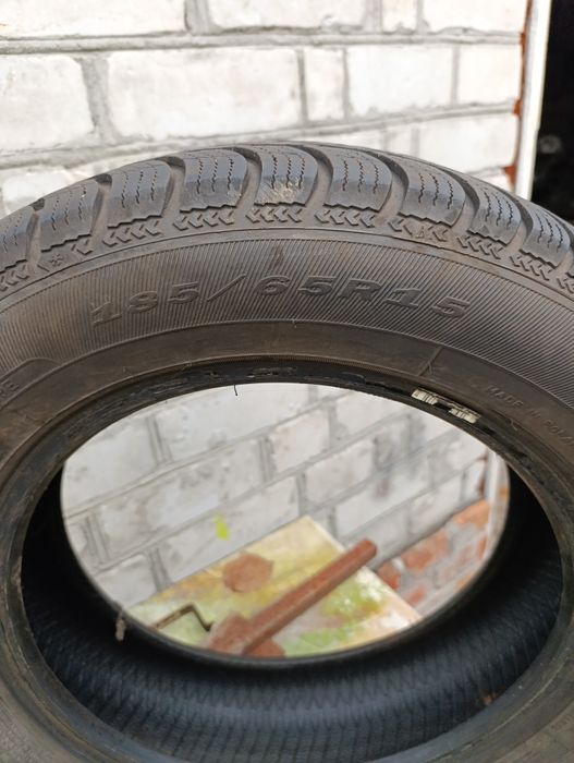 Комплект зимових шин R15 185/65