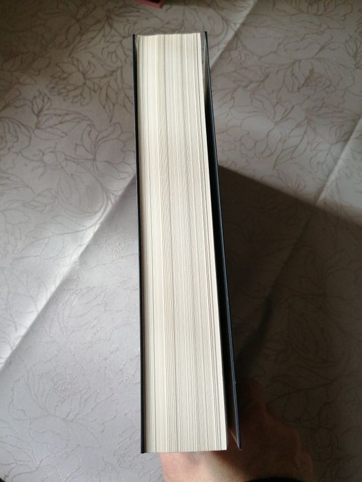 Divergent - Veronica Roth (free shipping)425428516802416642