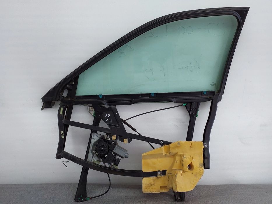 Elevador vidros frente direito AUDI A4 Avant (8D5, B5)