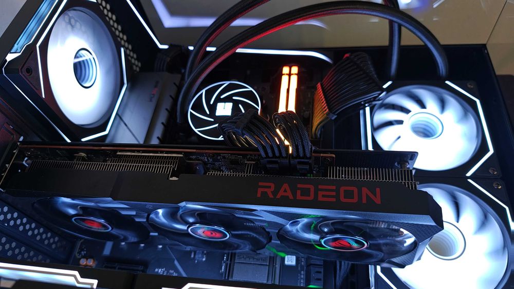 Ryzen 5 8400F, RX 6700XT 12GB, 32GB RAM DDR5, 1TB SSD komputer do gier