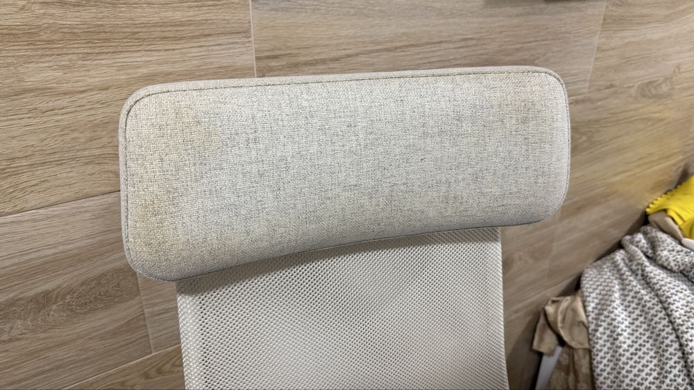 Cadeira de escritorio bege ikea
