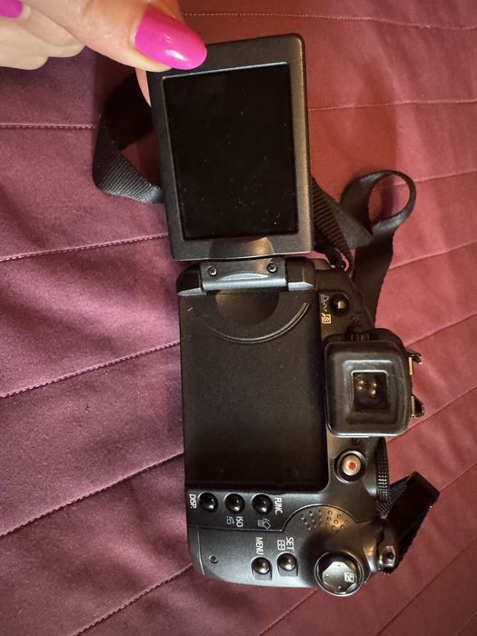Canon PowerShot S5 IS — цифровий фотоапарат