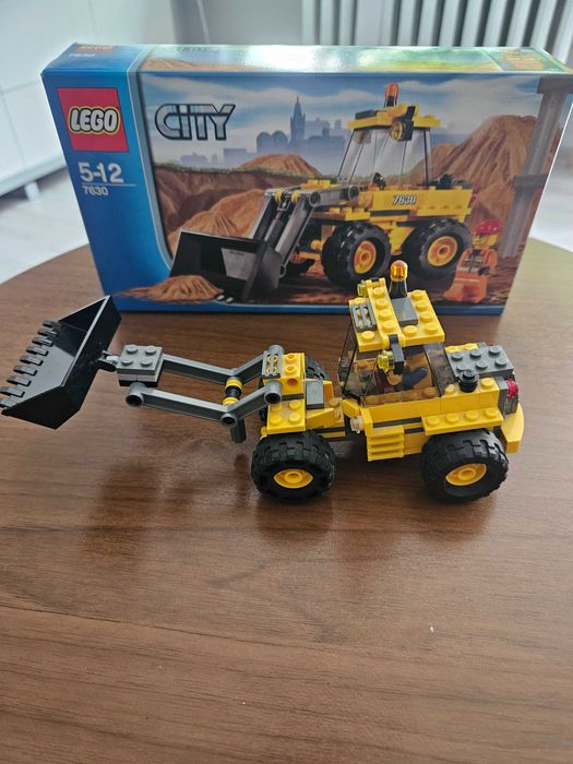 LEGO City 7630 koparko ładowarka