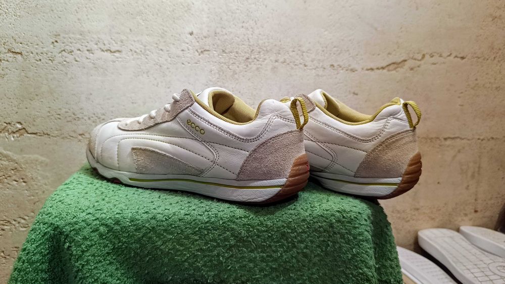 Damskie sneakersy ECCO RECEPTOR r.38 skóra stan bardzo dobry