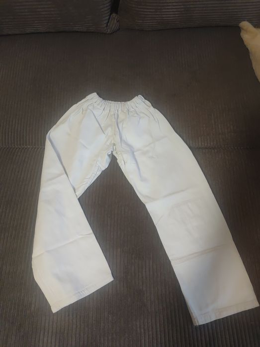 Kimono z gotowymi naszywkami Seido Karate