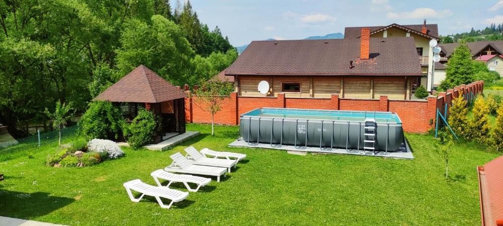 Будинок без господарів з басейном на 13 осіб