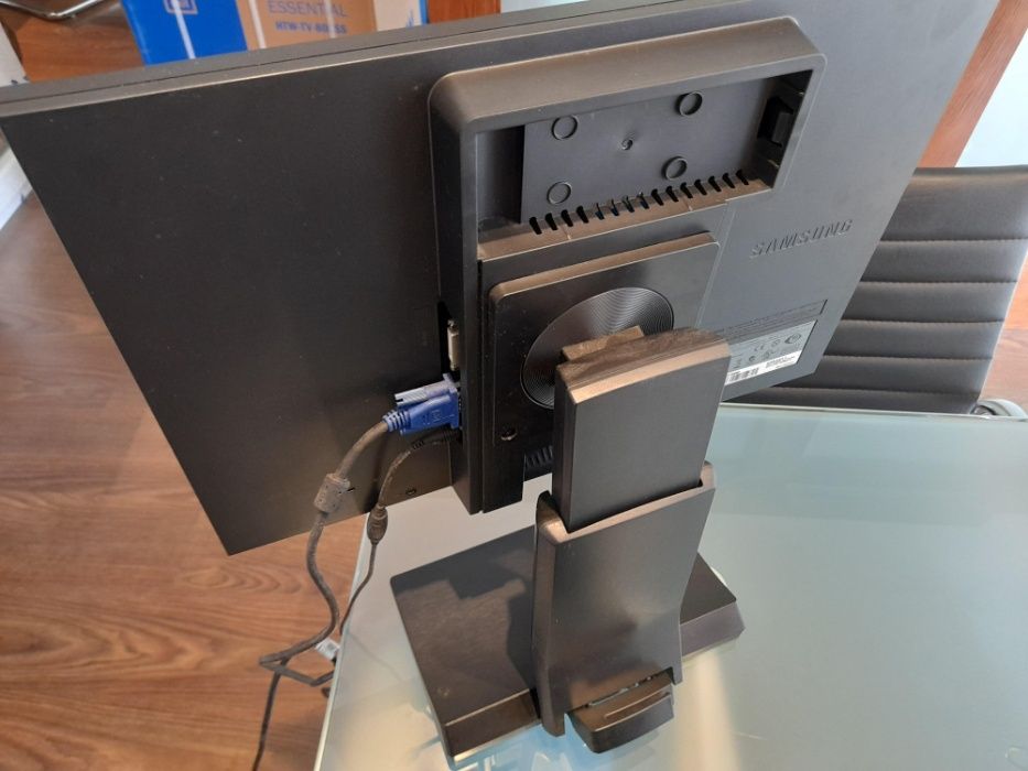 Monitor LED Samsung S19A450MW 19" Preto