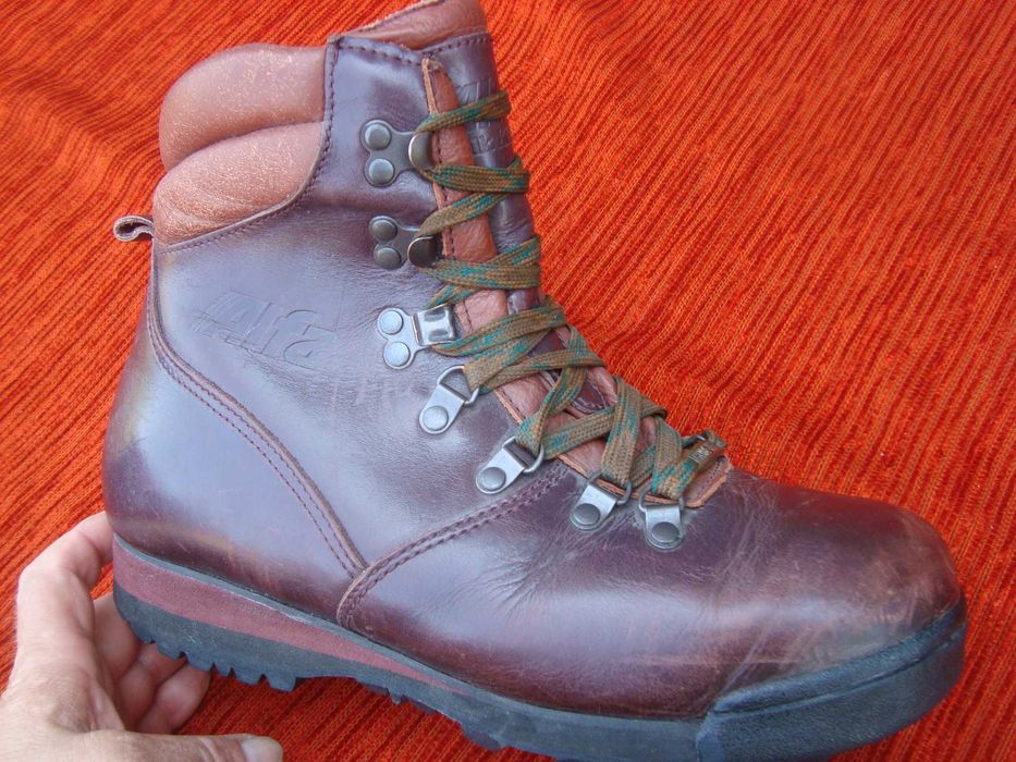 buty górskie outdoorowe Alfa -Wall King roz 40-26 cm- Super Vibram