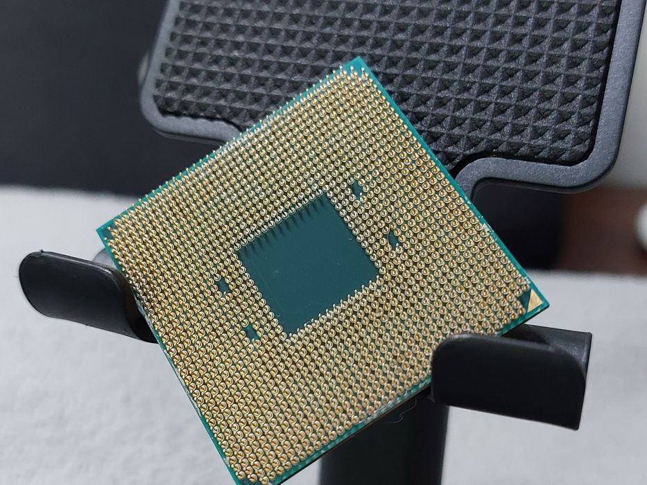 Ryzen 5 2600 + Gigabyte Aorus + Охолодження