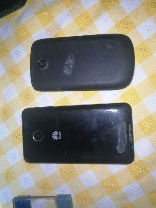 2 telemoveis Huawei antigos