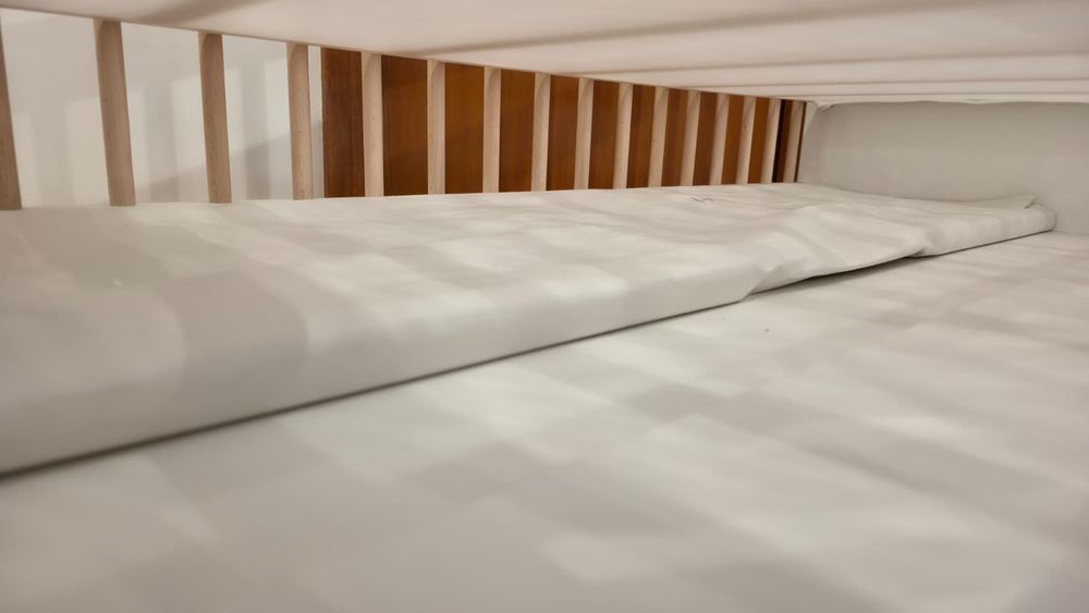 Berço MYLLRA (IKEA) + colchão