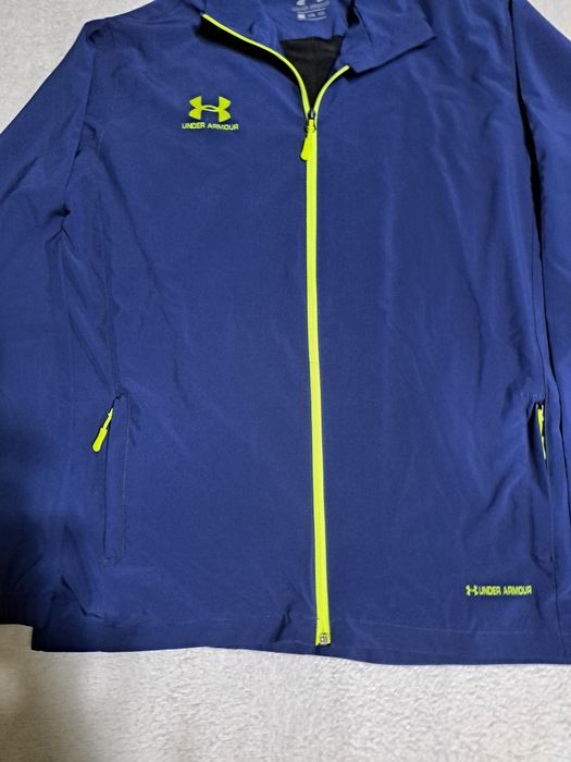 Kurtka  Under Armour rozpinana z nadrukiem  sportowa XXL