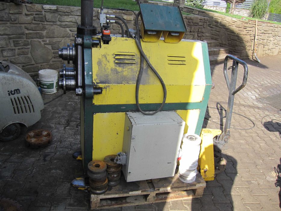 Giętarka zaginarka walcarka AMOB 40