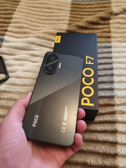 Продам Poco F7 12/256