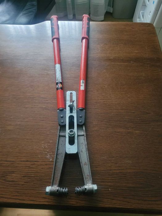 Szczypce do blachy trapezowej