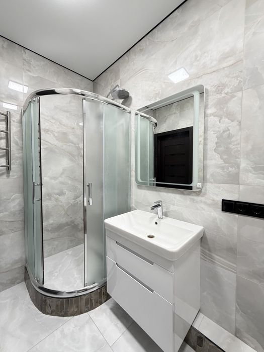 На прожаж НОВА ШИКАРНА ЕВРО 2х кімнатна квартира ЖК САВАНА СІТІ