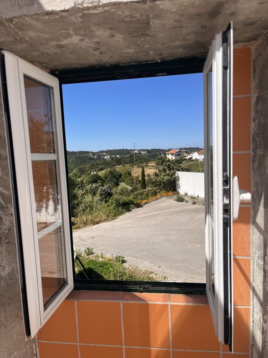 Double-leaf Window494812174452664321