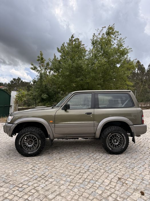 Nissan patrol GR Y 61