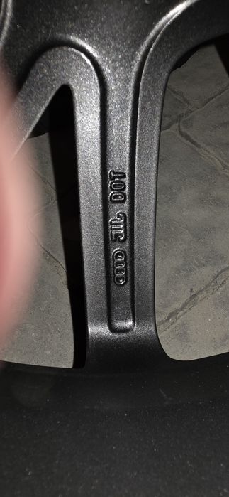 Диски оригінал Ауді, RS, R19 з літніми шинами Continental  245/35