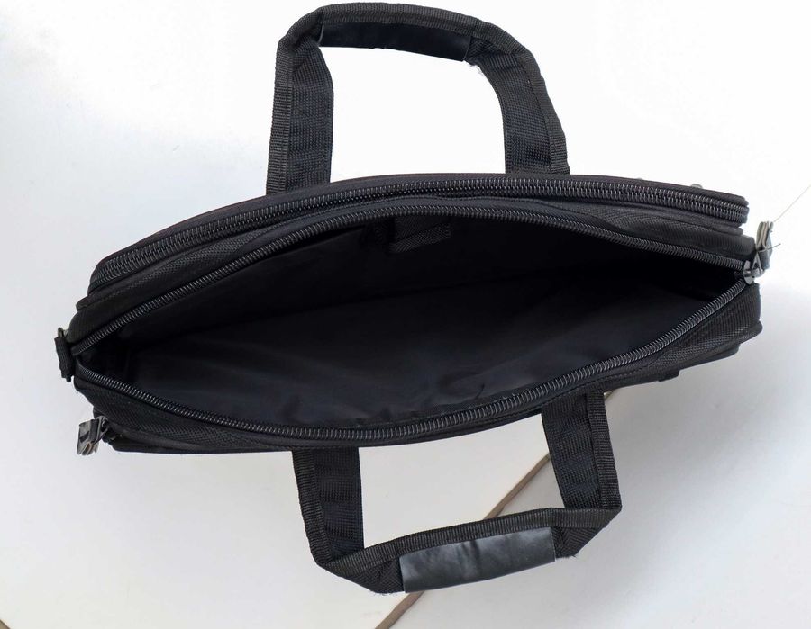 Bolsa Mala transporte de mão ou de ombro muito bom estado