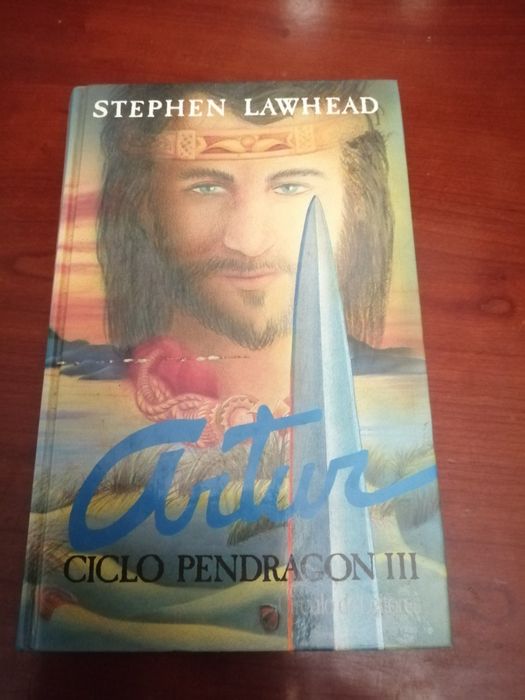 Artur. Stephen Lawhead.