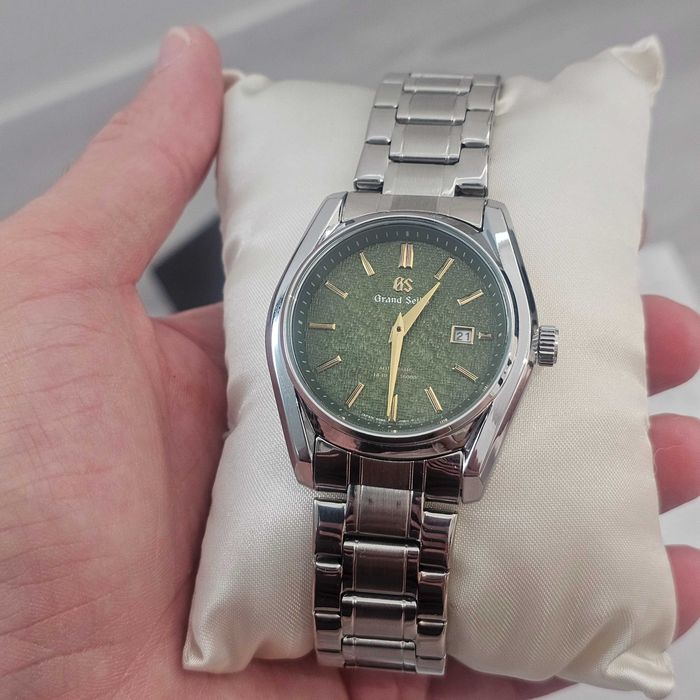 Relógio G S Verde e Dourado Quartz