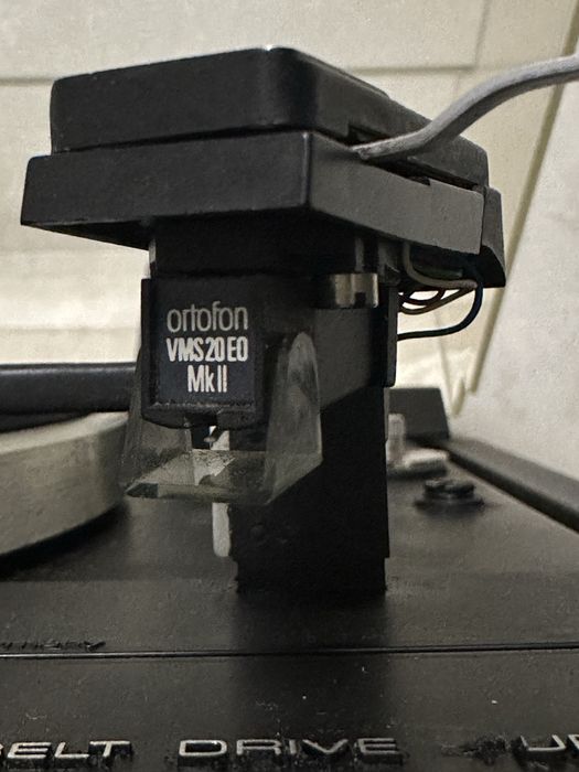 Проигрыватель DUAL CS502