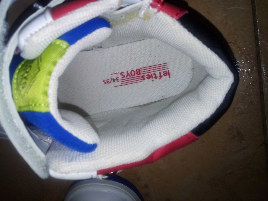 Tênis 34/35 Lefties NOVOS