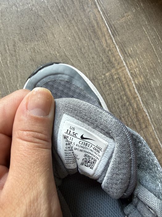 Кросівки Nike для дівчинки оригінал