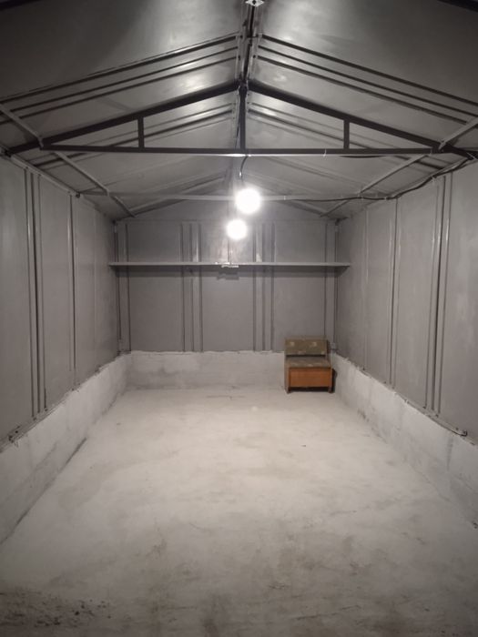 ГАРАЖ великий під бус