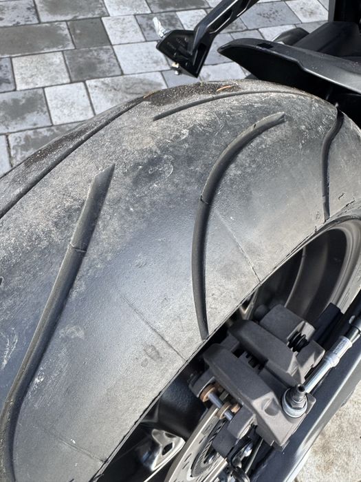 Triumph Daytona 660 доставка обмін