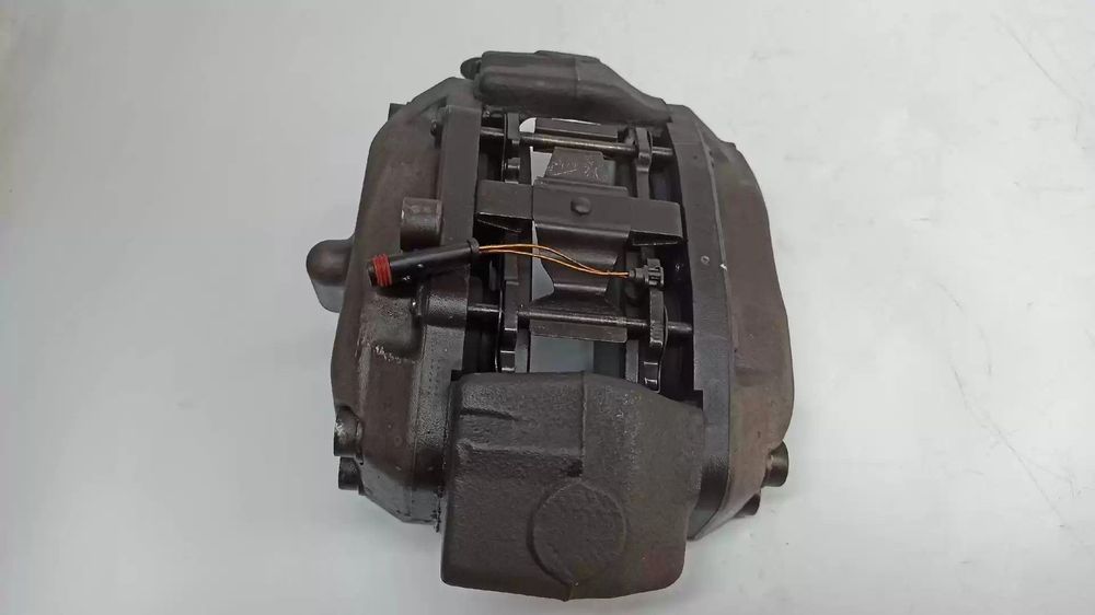 PINÇA TRAVÃO FRONTAL DIREITA MERCEDES-BENZ CLASSE E 2003 -A002420248380
