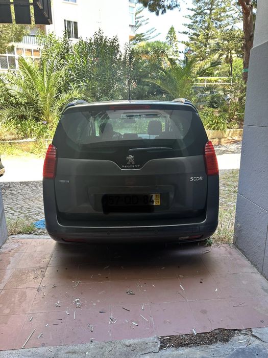 Peugeot 5008 — fotografia 6