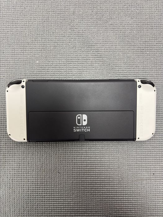 Nintendo Switch OLED 64GB com acessorios | Loja | Garantia