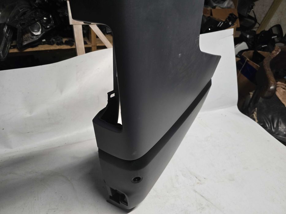 narożnik zderzaka tył Trafic 3 , Vivaro B nowy oryginał